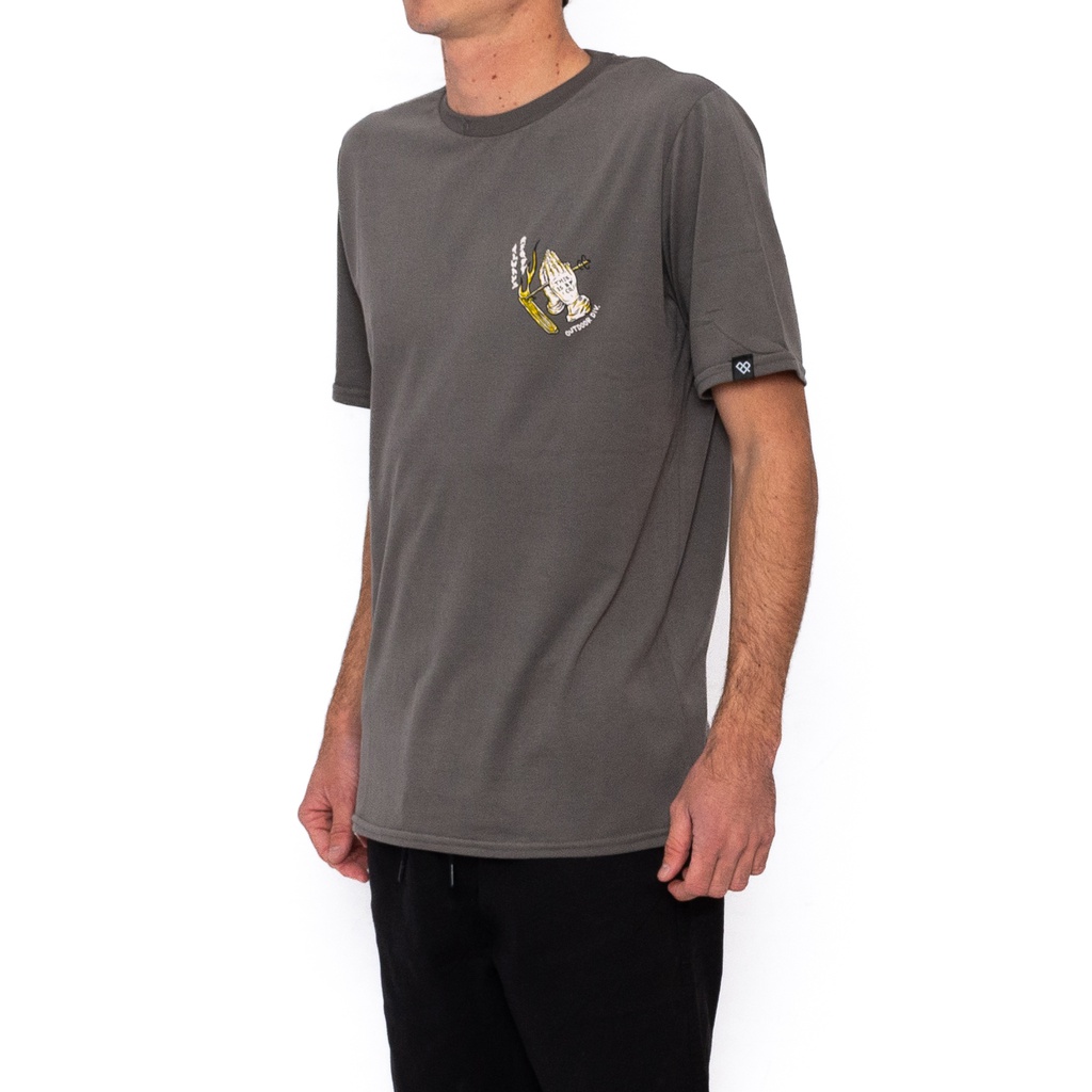 REMERA MANGAS CORTAS - LISTO 