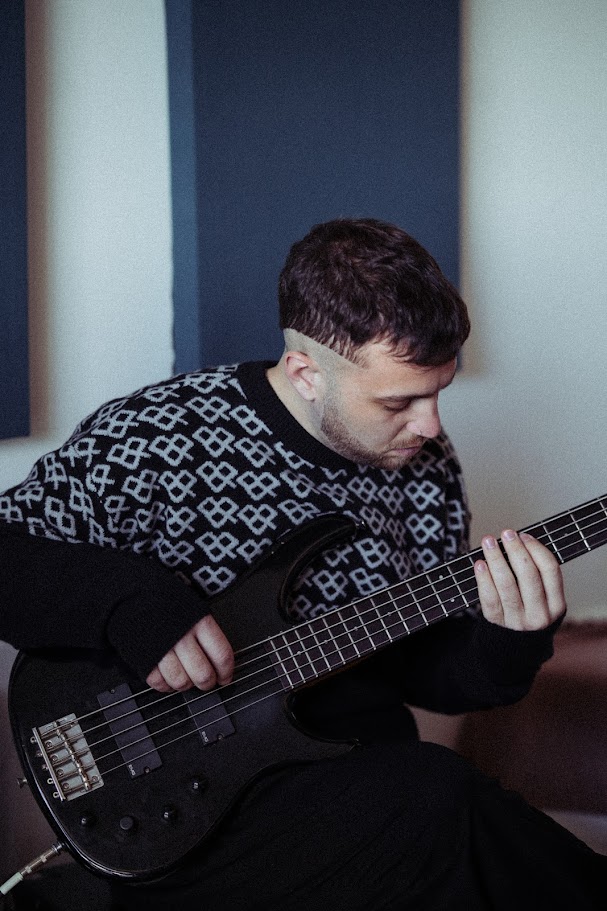 SWEATER - SIBERIA