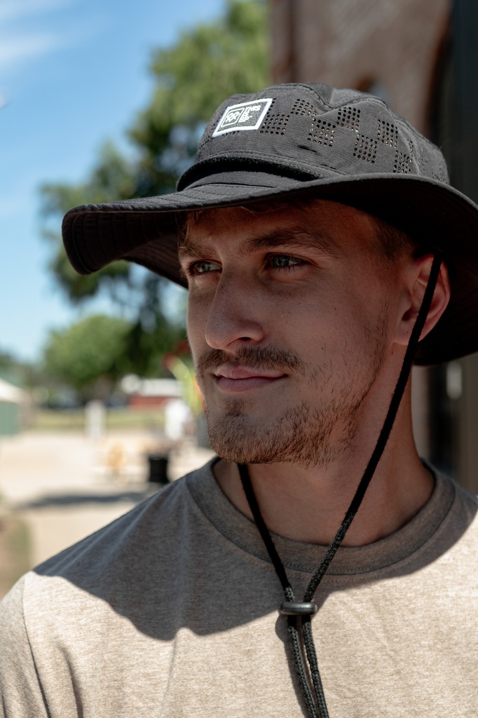 AUSTRALIANO - PARCER