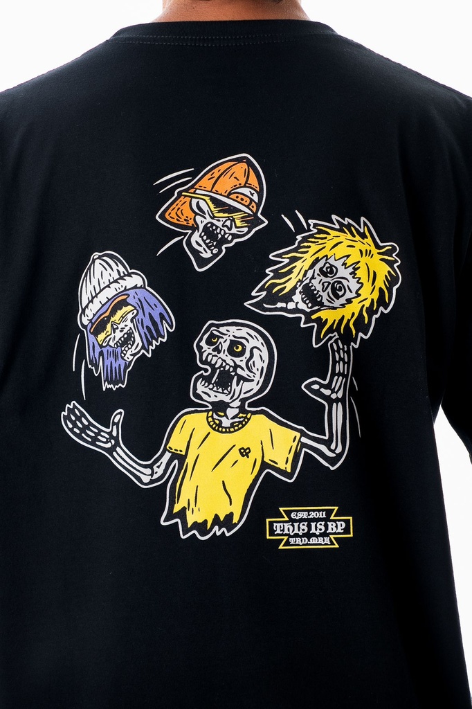 REMERA MANGA CORTA - CALACAS