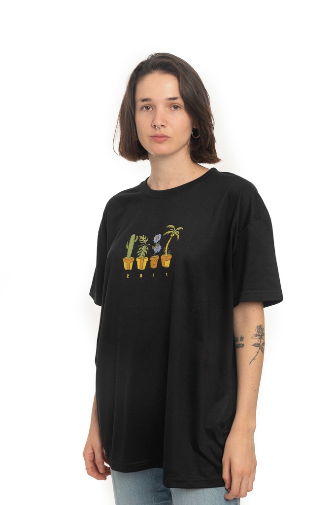REMERA MANGA CORTA OVERSIZE - JARDÍN