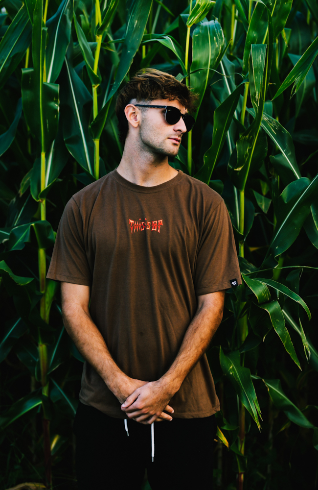 REMERA MANGA CORTA - GOTICO