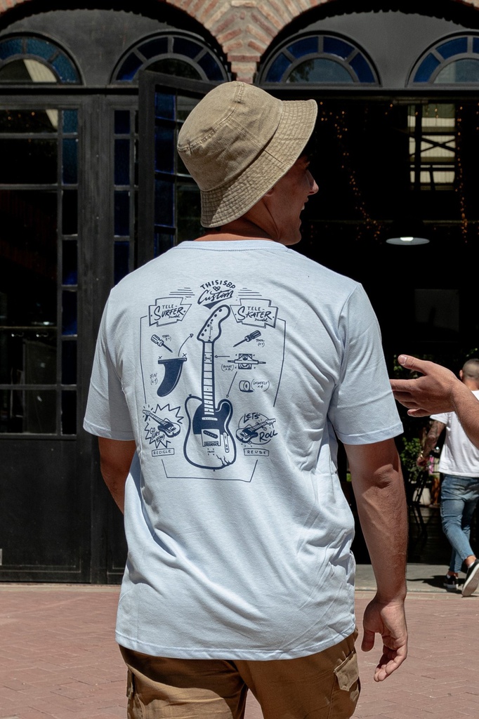 REMERA - CUSTOM