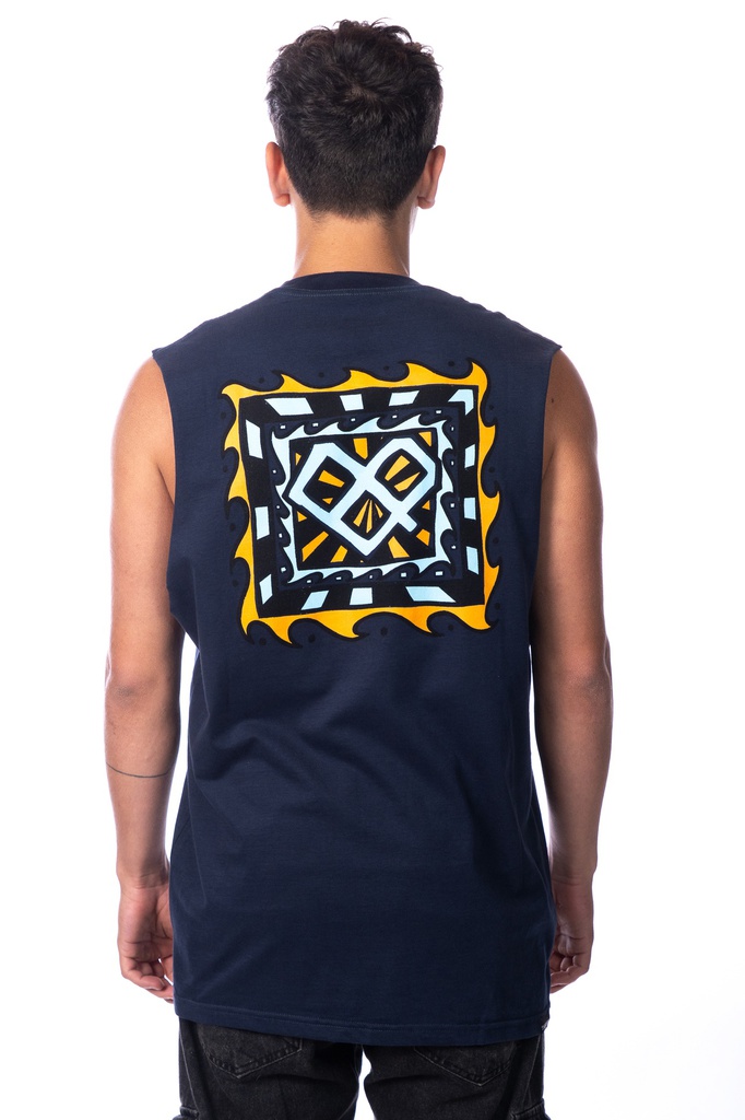 REMERA SIN MANGA RELAXED FIT - CONKA