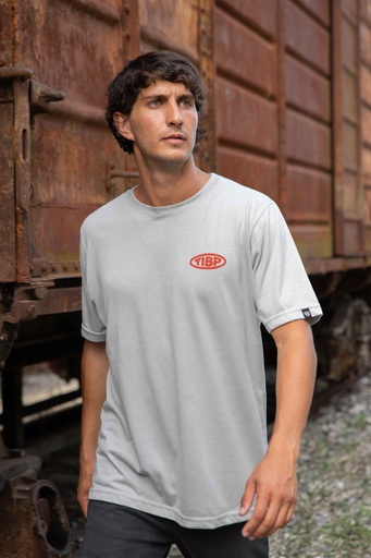 [031215E53] REMERA - CAPAS