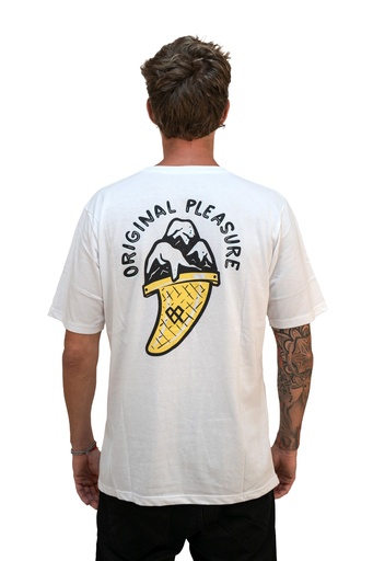 [031215G39] REMERA MC - ICE CREAM
