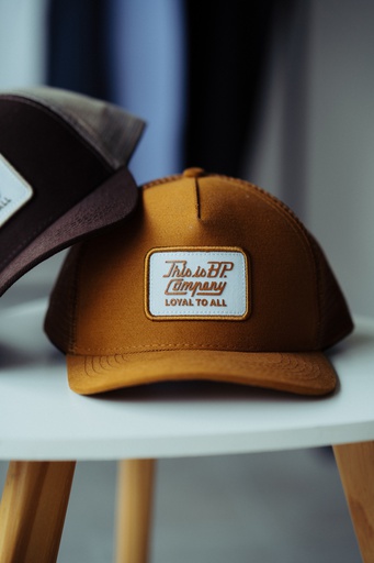 [016215205] GORRA TRUCKER - CUMBUCO CHOCOLATE