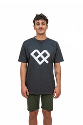 [031215H98] REMERA MC - SAN DIEGO CAMARO