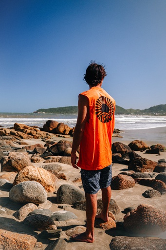 [032215028] REMERA SIN MANGAS - LEVANT